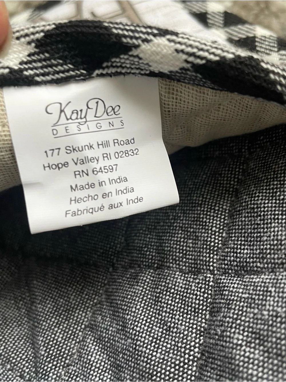 Kay Dee designs Quilted Cotton Pot Holders with Family farmhouse design